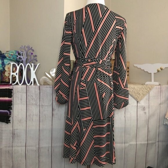Donna Ricco sz 2 Striped Panel Faux Wrap Dress - Picture 5 of 13